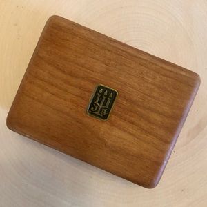 Retired James Avery small wooden keepsake box
